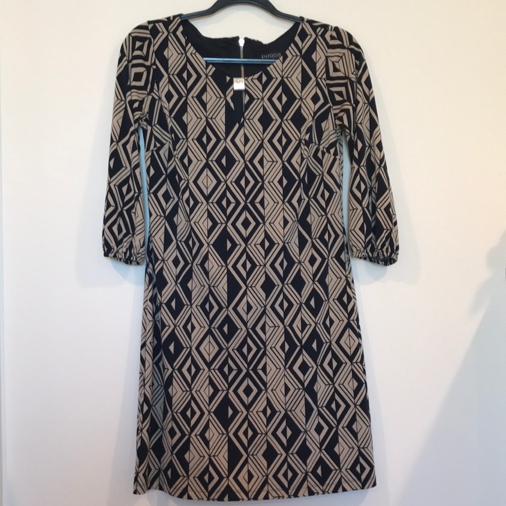 Patterned Shift Dress with Keyhole Neckline